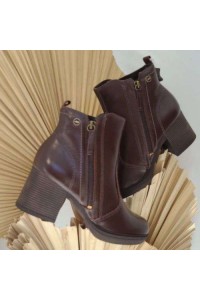 Bota Dakota D0351 Marrom em Couro com Salto Bloco Médio - Marron