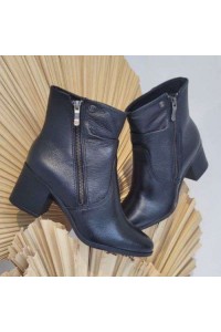 Bota Feminina Bottero 346913 Couro Preto  Cano Baixo com Salto Bloco - Preto