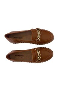 Mocassim 369503 Couro Caramelo com Detalhe de Corrente - Caramelo