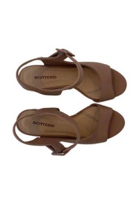 Sandália Bottero 372008 Nude em Couro com Salto Bloco e Lateral Fechada - Nude