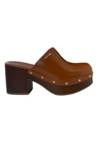 Tamanco Bottero 371302 Caramelo em Couro com Detalhe Dourado e Salto Anabela - Caramelo