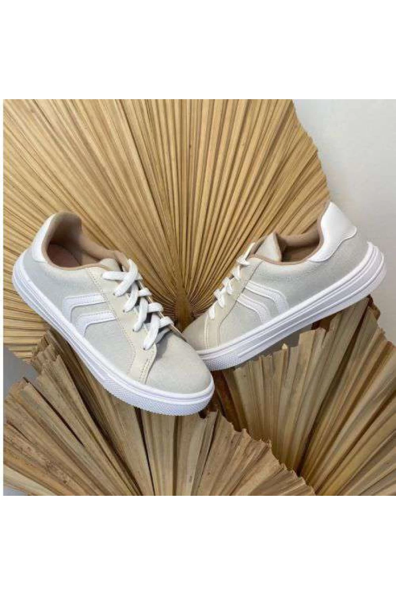 Tênis Moleca 5796.106 Off White com Listras Laterais - Off white